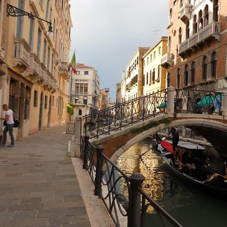 Ca Della Musica Venezia Santa Croce Apartment Екстериор снимка