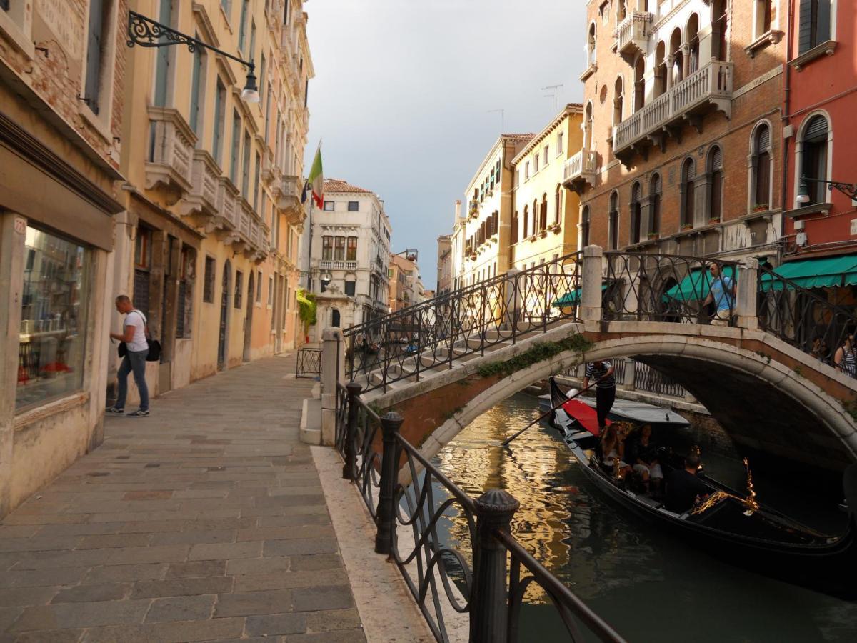 Ca Della Musica Venezia Santa Croce Apartment Екстериор снимка